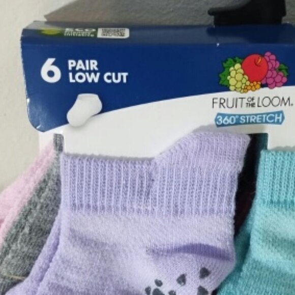 NWT Fruit of the Loom low cut socks 6-18 month size - Picture 3 of 5